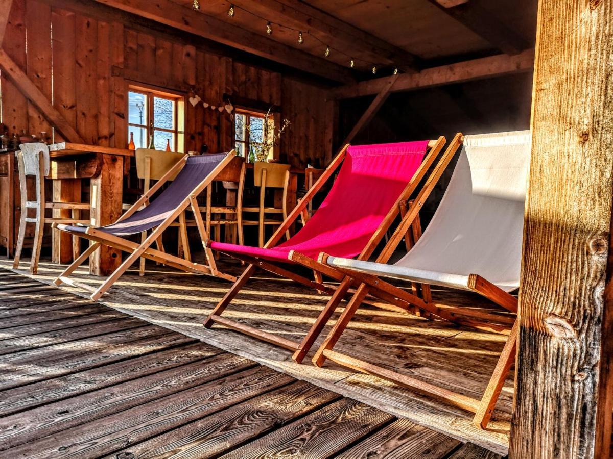 Apartmany Cerveny Dvur Chvalšiny Kültér fotó