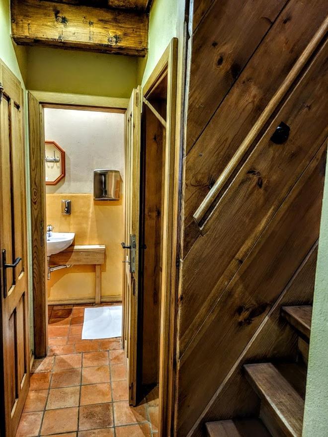 Apartmany Cerveny Dvur Chvalšiny Kültér fotó